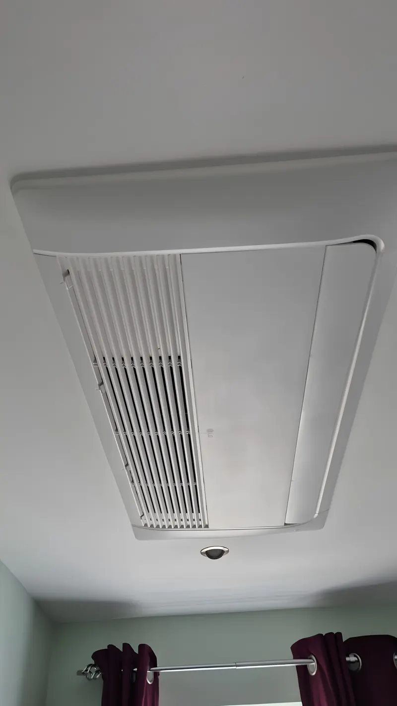 Ceiling cassette, a job we fitted in London