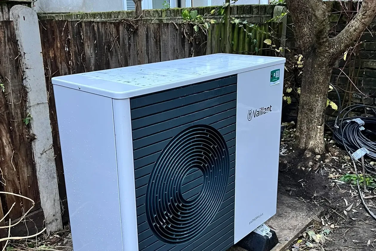 Vaillant aroTHERM plus air source heat pump in Hornsey N8