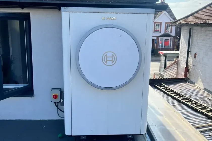 Bosch air source heat pump in Kingston upon Thames KT1