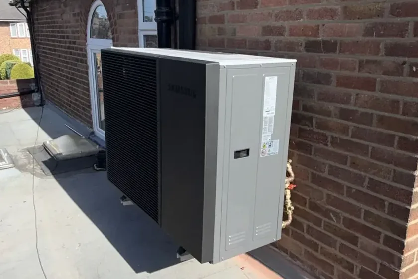 Samsung air source heat pump with hydrobox in North Finchley N12