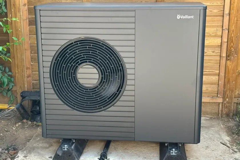 Vaillant aroTHERM plus air source heat pump in West Ealing W13